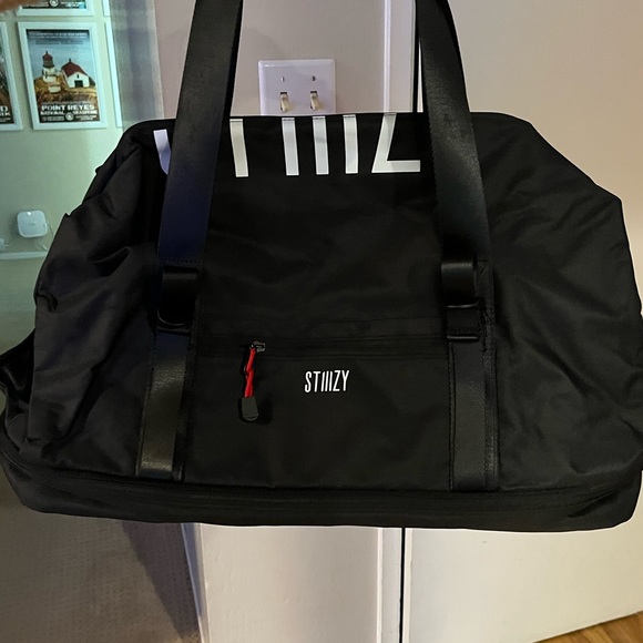 Brand New Duffle Bag - Picture 8 of 10